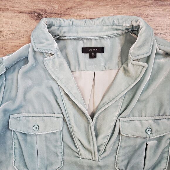 J.Crew Velvet Long Sleeve Shirt Patch Pocket Popover Light Green M Fairy Preppy - Picture 3 of 11